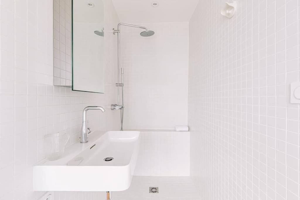 Bright Apartment In The 10Arr. - 4 People París Exterior foto